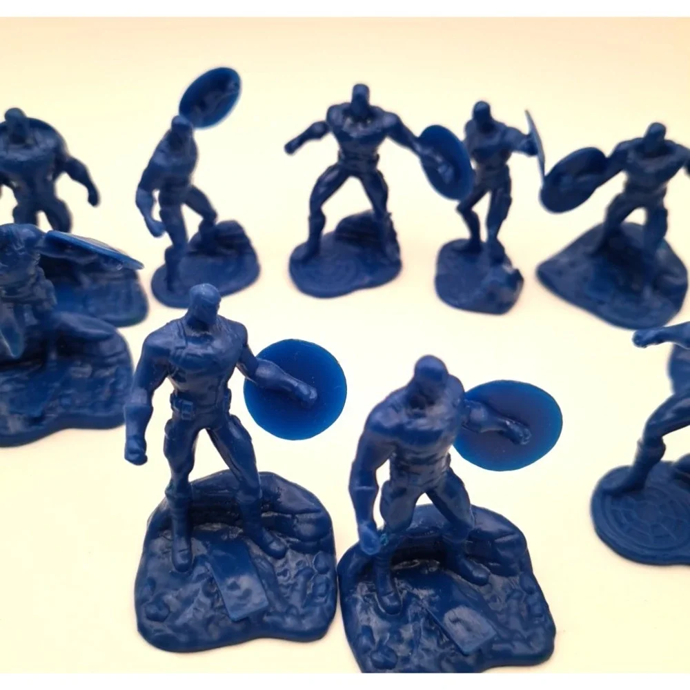 Marvel Avengers 10Pcs Diorama Heroes Captain America And Iron Man Cake Topper